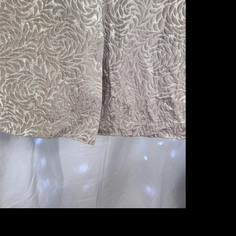 Lily Taylor Evening Skirt Set - Picture 12 of 14
